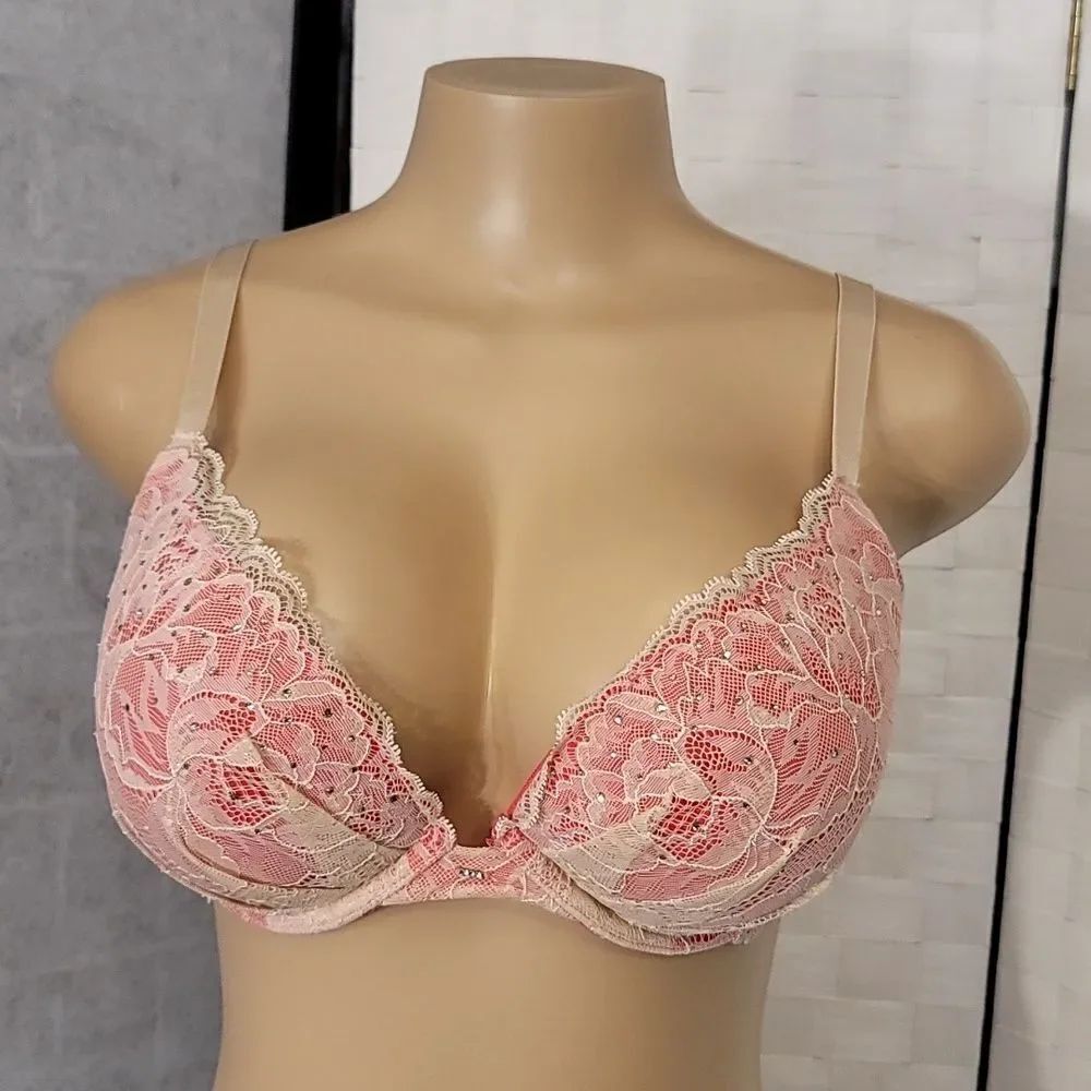 VICTORIA SECRET RHINESTONES EMBELLISHMENTS LACE PUSH UP BRAS